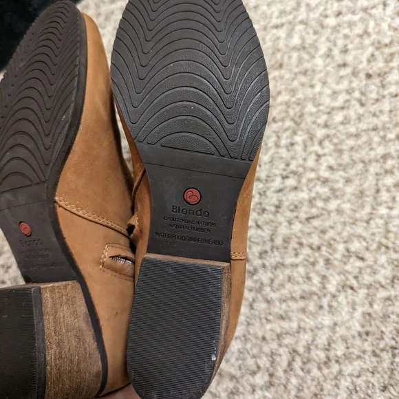 Blondo Brown Waterproof Booties - Picture 10 of 14